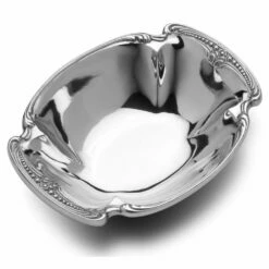 Hot Sale 🥰 Wilton Armetale® Belle Mont Deep Oval Bowl 🥰