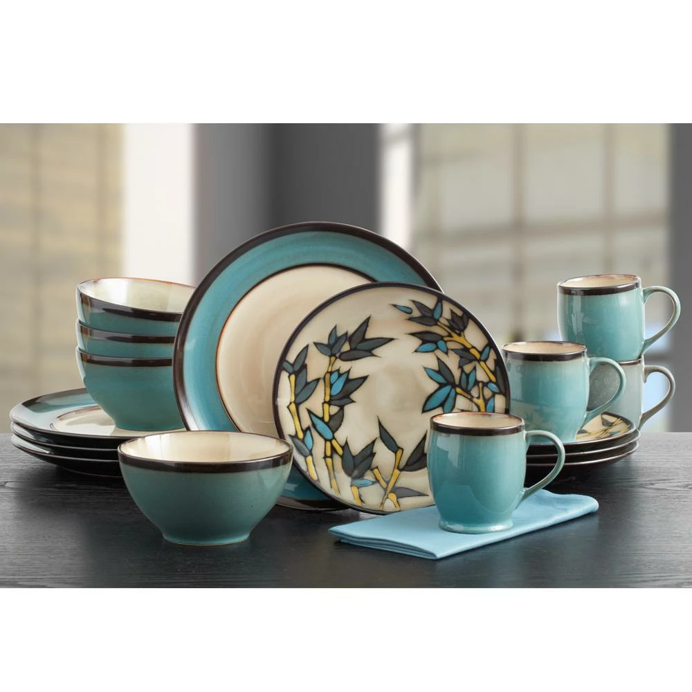 Brand new 😉 Gourmet Basics® Belmont Round Blue Stalks Dinnerware Set 😉 - Image 2